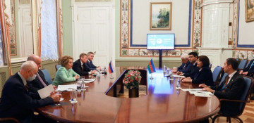 Speaker of Azerbaijani parliament meets chairperson of Federation Council of Russian Federal Assembly