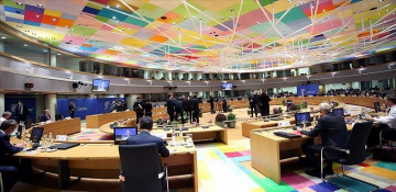 Senior EU official, Iran discuss resuming stalled nuclear talks