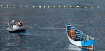 Four migrants dead, 21 missing off Spanish coast