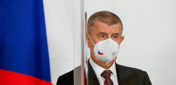 Czech PM Babis pledges smooth power handover to opposition