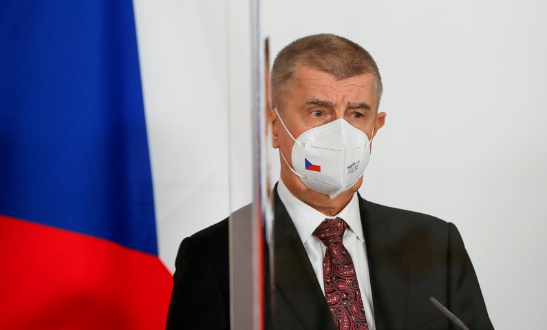 Czech PM Babis pledges smooth power handover to opposition