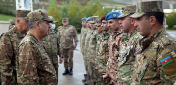 Azerbaijani defense minister visits recently established commando military unit (PHOTO/VIDEO)