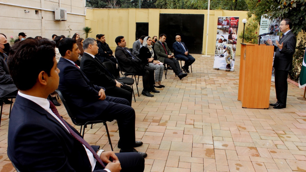 Pakistani Embassy in Baku marks Kashmir Black Day (PHOTO)