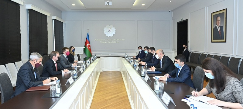 Azerbaijan, US discuss prospects for educational cooperation (PHOTO)