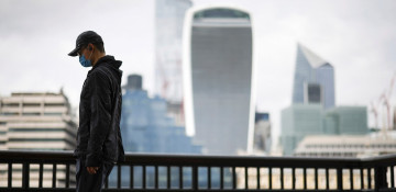 England's COVID prevalence rises to highest since start of year, ONS says