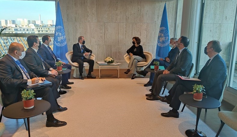 Azerbaijani FM meets with UNESCO director general