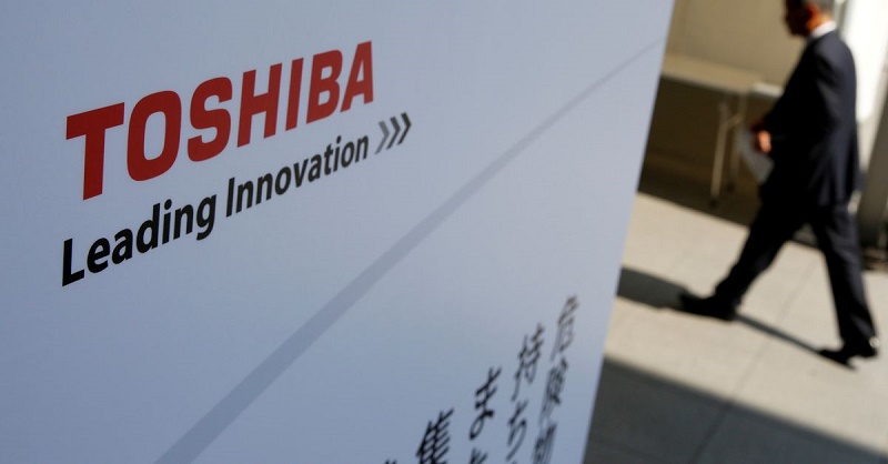 Troubled Japanese giant Toshiba to split into three companies