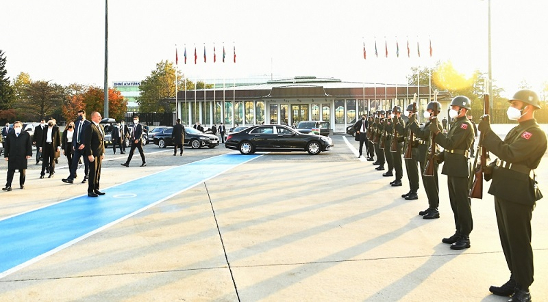 Azerbaijani president ends his visit to Turkey