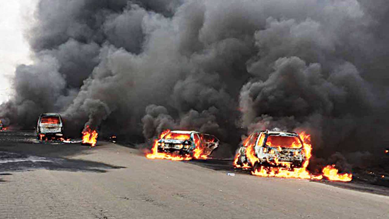 5 burned to death in petrol tanker crash in SW Nigeria