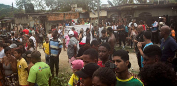 At least 8 dead in mangrove after gunbattle with Rio police