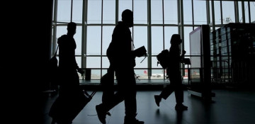 EU mulls entry only for vaccinated international travelers