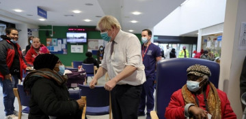 UK to offer booster vaccines to all adults by end of January