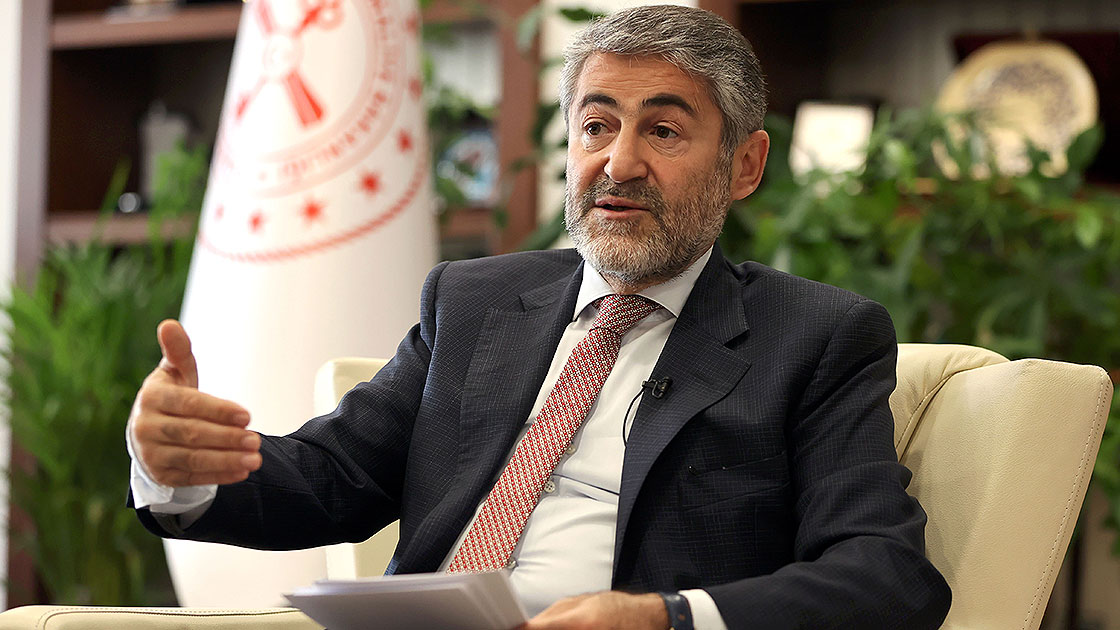 Turkey replaces treasury and finance minister