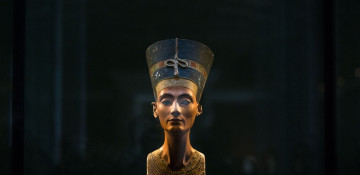 Priceless trove of gold jewelry from Nefertiti-era found in Cyprus