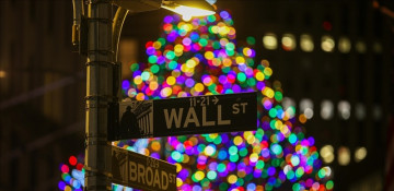 US holiday sales to smash record despite supply chain, inflation, omicron