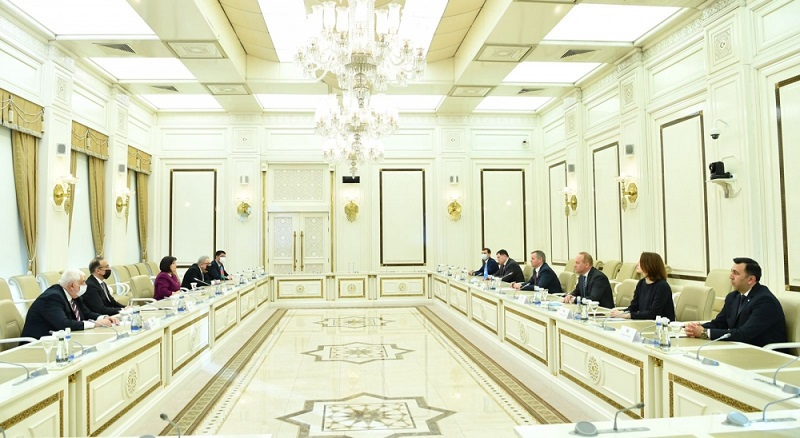 Azerbaijani parliament speaker meets with IPA CIS Council’s head