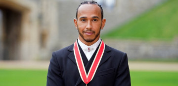 Formula One superstar Hamilton receives knighthood