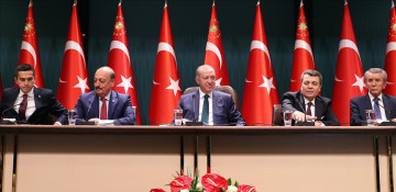 Turkey to raise minimum wage over 50% in 2022