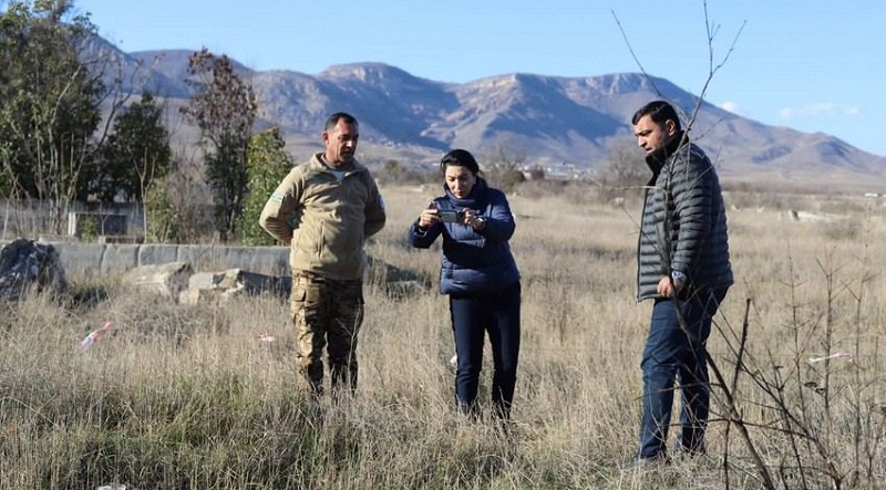 Azerbaijan’s ombudsperson conducts fact-finding mission in cemeteries of liberated areas (PHOTO)