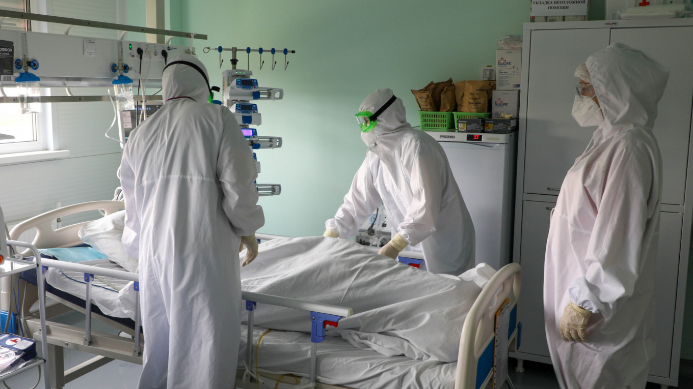 Russia sees 21,119 daily COVID-19 cases, lowest number since September 22