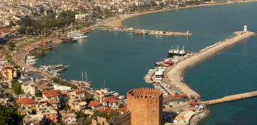 Magnitude 5.3 quake strikes Turkey's Antalya