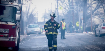 13 people killed in row house fire in US city of Philadelphia