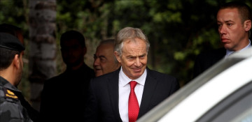 1M sign petition asking Tony Blair's knighthood rescinded