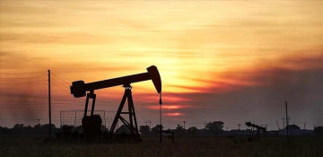 Azerbaijan produces 597,100 barrels of oil per day in December last year