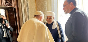 Chairman of Caucasus Muslims Office meets with Pope Francis
