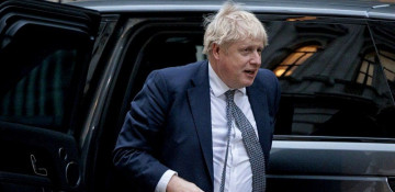 UK premier urged to resign as findings of probe into rule-breaking parties looms