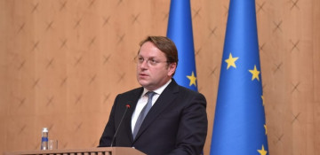 EU ready to contribute to establishment of peace in South Caucasus - EU Commissioner