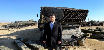 Turkiye's Baykar CTO visits War Trophy Park in Baku (PHOTO)