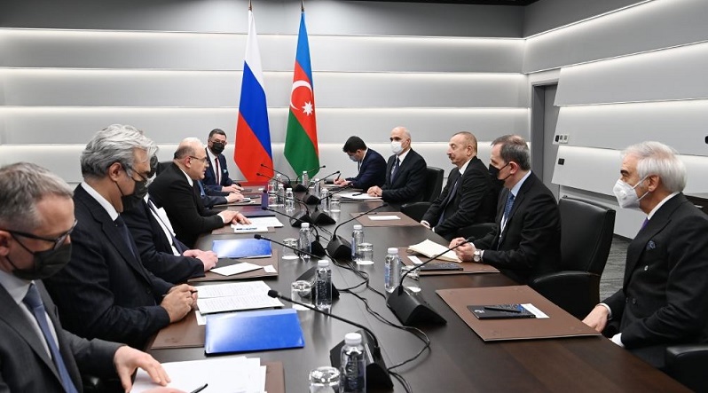 President Ilham Aliyev gets acquainted with Coordinating Center of the Cabinet of Ministers of Russia (PHOTO)