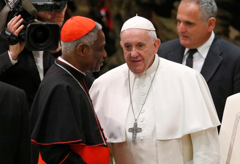Pope sends cardinal to Ukraine to show solidarity with refugees