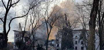 Russia bombs theatre in Mariupol where civilians sheltering
