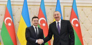 Ukrainian President thanks President Ilham Aliyev for the humanitarian aid