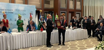 Honorary Diploma of Azerbaijani President presented to ex-TURKSOY chief in Bursa
