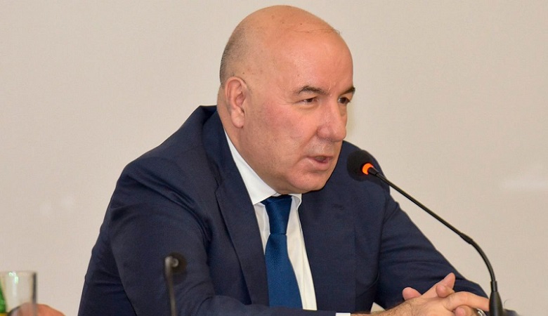 Azerbaijan to dismiss central bank head