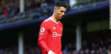 Cristiano Ronaldo announces baby son has died