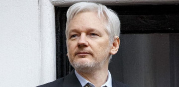 London court issues order for Julian Assange’s extradition to US