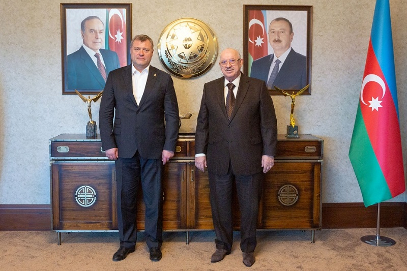 Astrakhan keen to resume flights to Baku