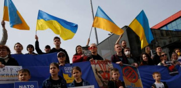 Ukraine blames lack of Russian compromise for suspended peace talks