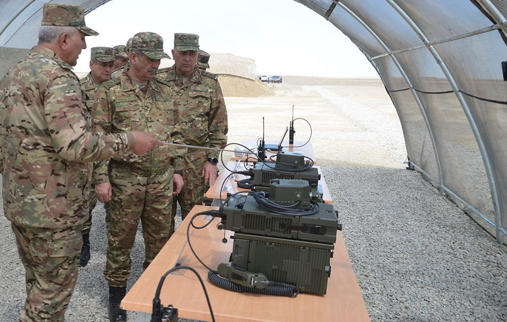 Comprehensive training held involving Azerbaijan Army's signal units and subunits (VIDEO)