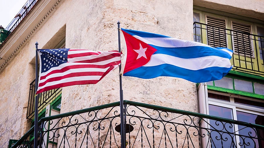 U.S. lifts Cuba flight restrictions