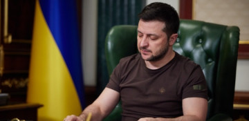 Ukrainian president signs decree on sanctions against Putin