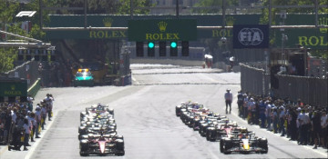 Final race of Formula 1 Azerbaijan GP starts in Baku 