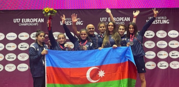 Azerbaijani female wrestlers win three medals at European Cadets Championships