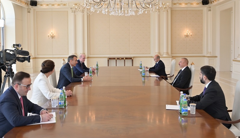 President Ilham Aliyev receives bp Chief Executive Officer