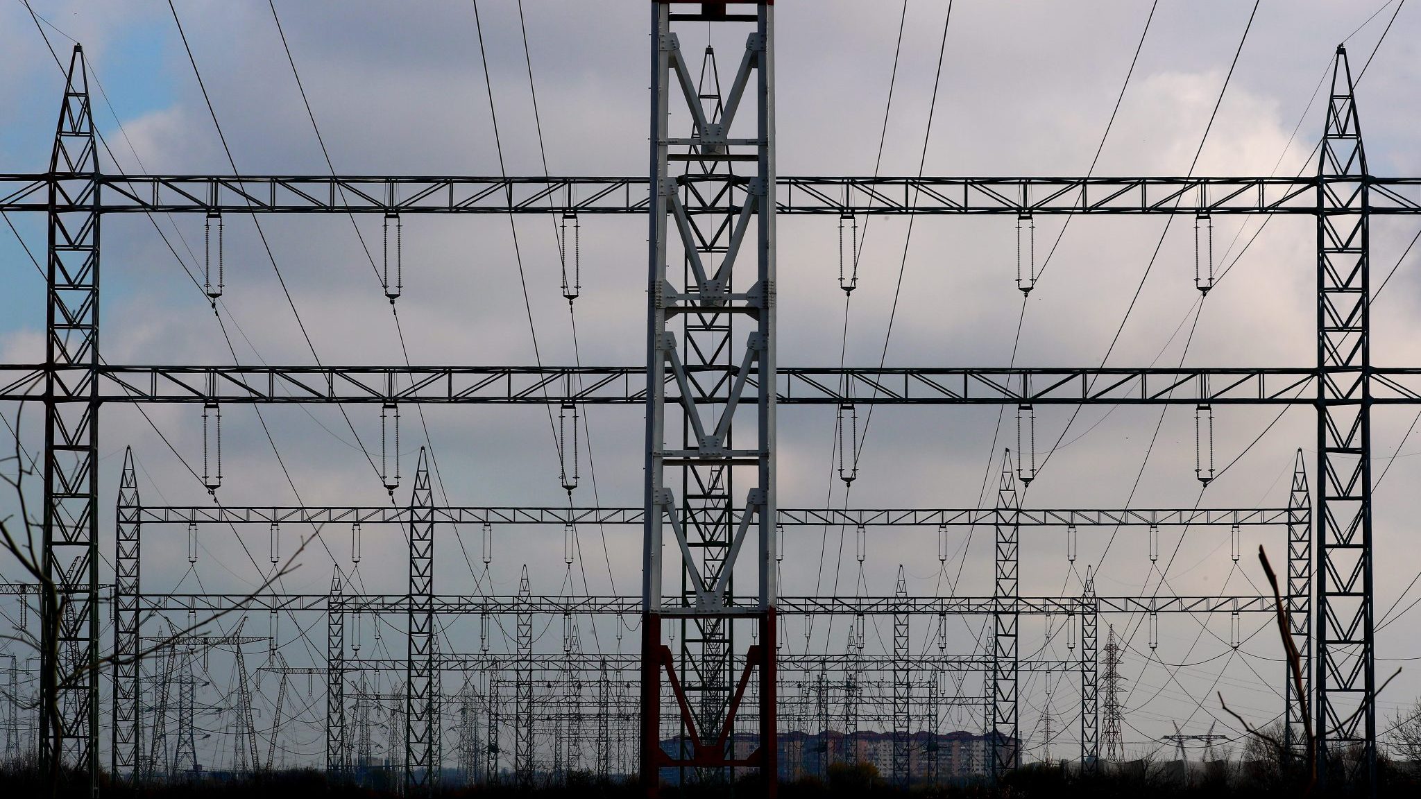 Ukraine launches electricity export to Romania