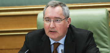 Russian president sacks Roscosmos chief